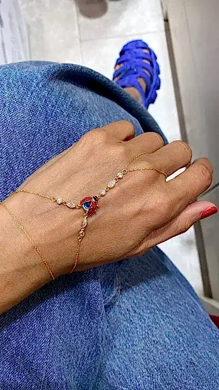 Uğur Böceği Şahmeran - 1