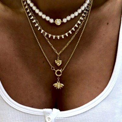 İtalyan Arı Kolye Ucu - by Eda Çetin