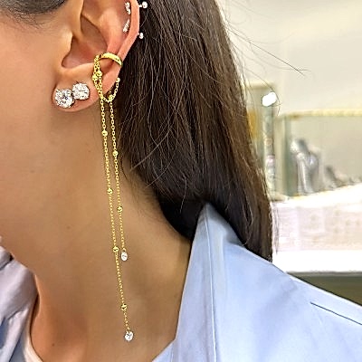 Topçuk Detaylı Kıkırdak Küpesi - by Eda Çetin